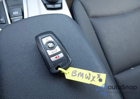 2014 BMW X3 xDrive28I z USA, uszkodzony, nr VIN 5UXWX9C55E0D20750